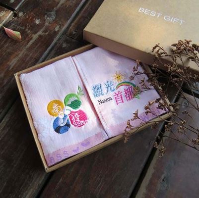 客製化-紗布刺繡方巾